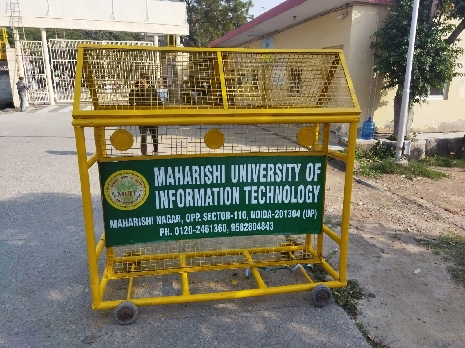 Custom Logo Banner Printing Ghaziabad Noida